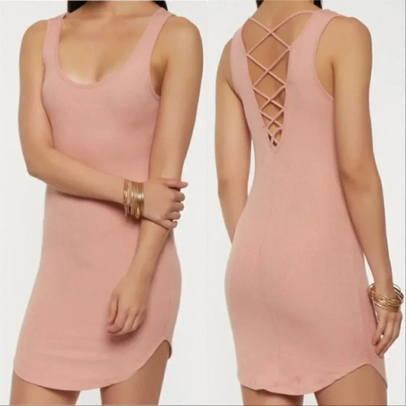 PINK RIBBED MINI DRESS - Picture 1 of 1